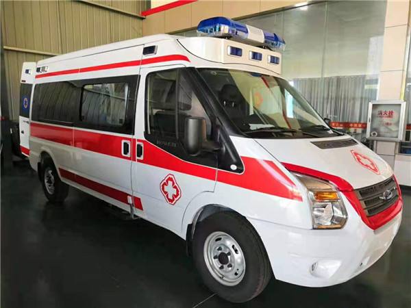 昭苏县福特V362救护车